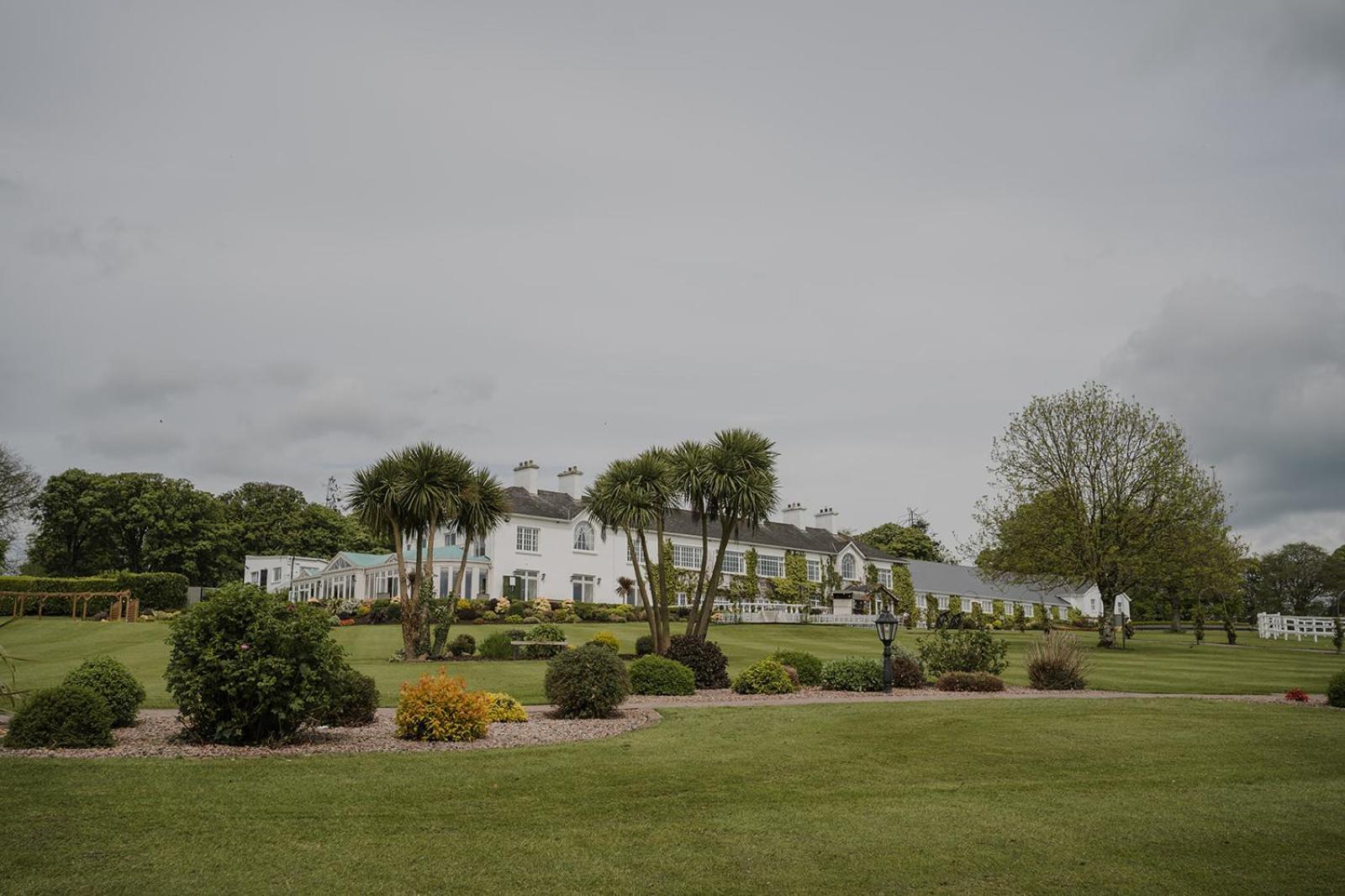 Crover House Hotel & Golf Club Mountnugent Kültér fotó