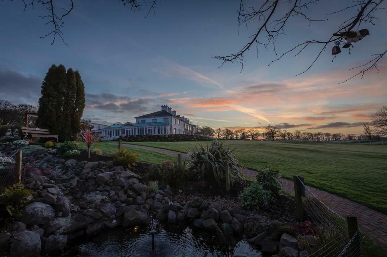 Crover House Hotel & Golf Club Mountnugent Kültér fotó